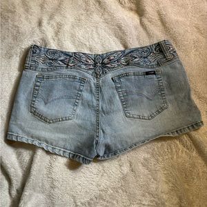 Vintage Y2K size 15 waist 34”, Angels Jean shorts with a super cool design.